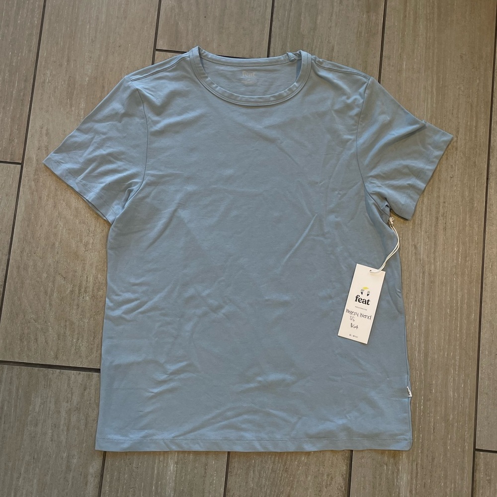 Feat Mens BreezyBlend Stretch Short Sleeve Tee, blue, size M